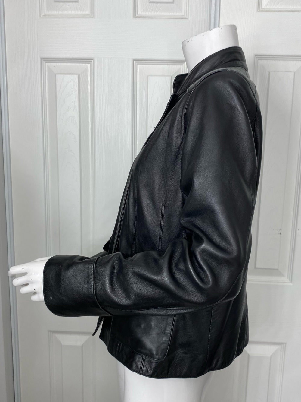 💯 Leather Button-Front Jacket - Picture 8 of 15